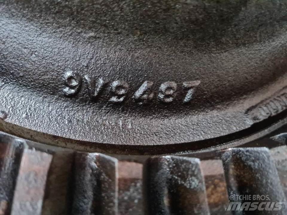CAT 988B Vaihteisto