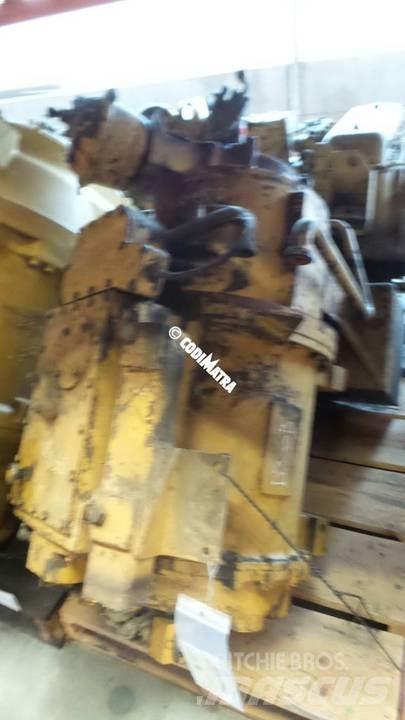CAT D300B Vaihteisto