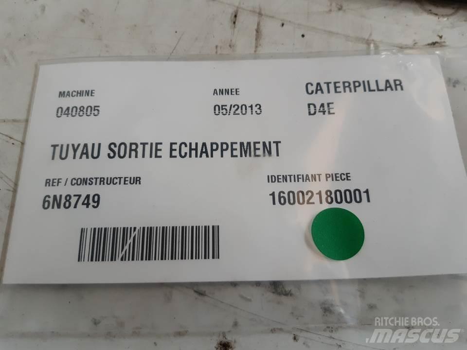 CAT D4E Moottorit