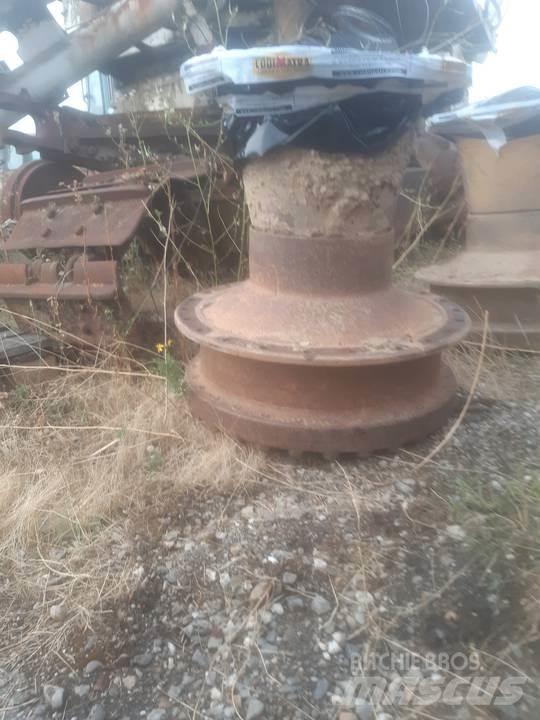 CAT D5H Vaihteisto