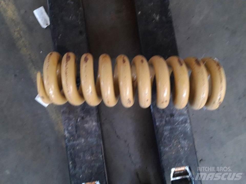 CAT D6H Ketjut, telat ja alustat