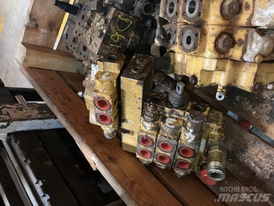 CAT D6MXL Hydrauliikka