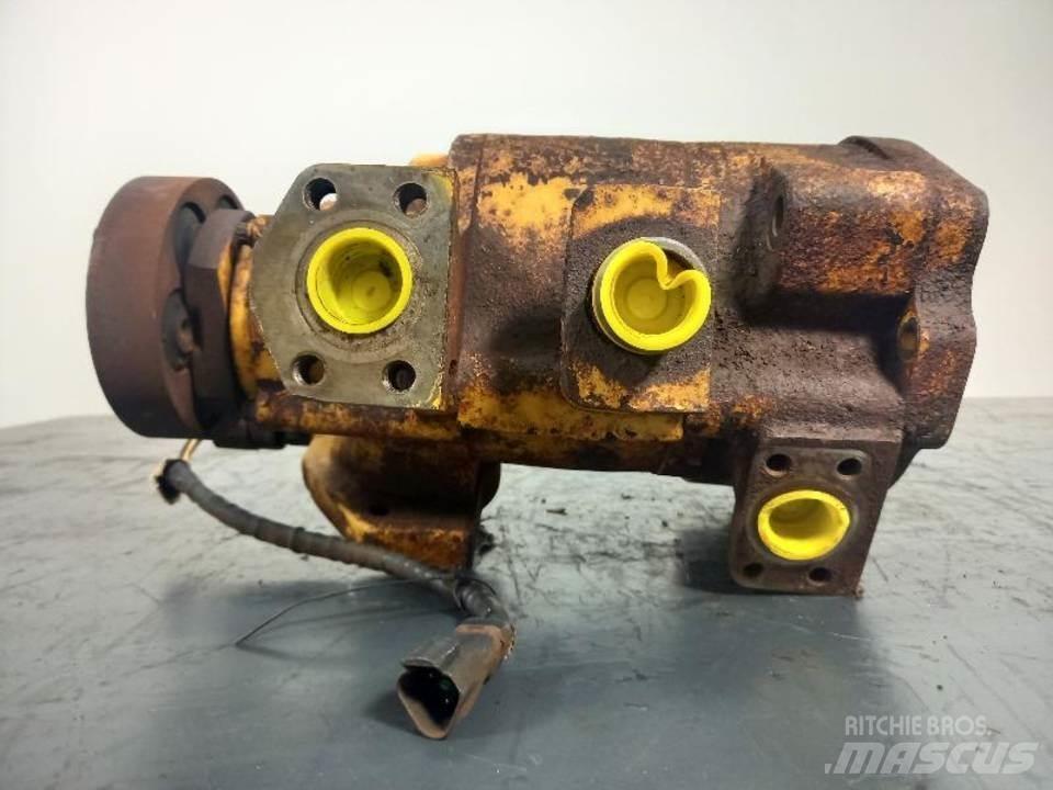 CAT D6RXL Hydrauliikka