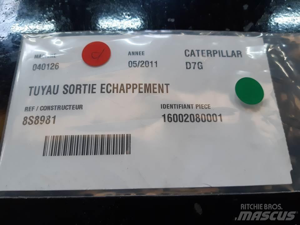 CAT D7G Moottorit