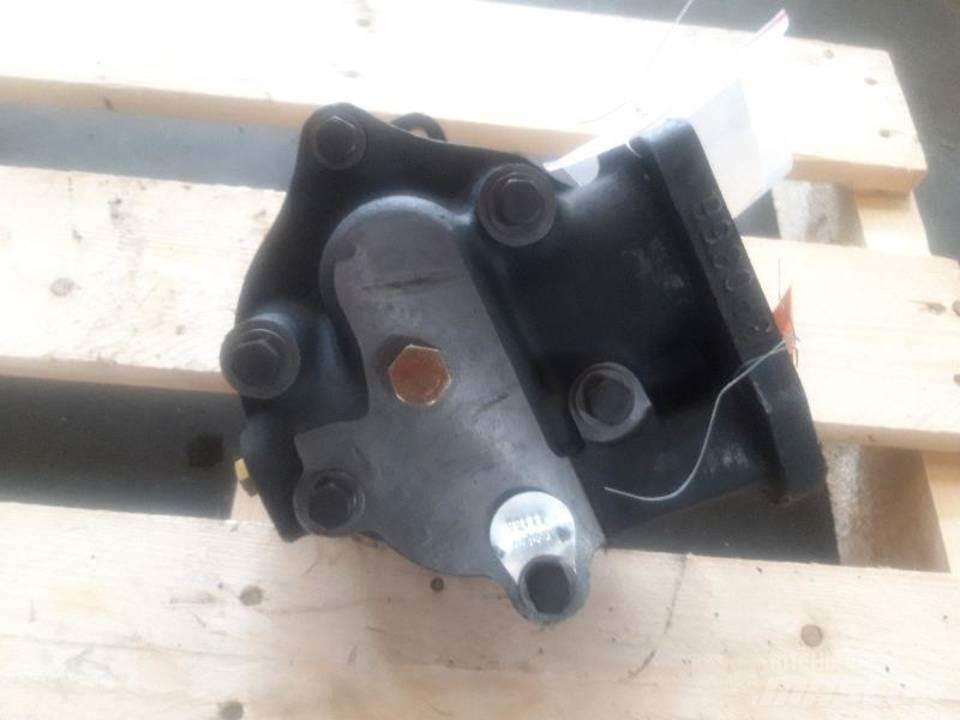 CAT D7G Hydrauliikka