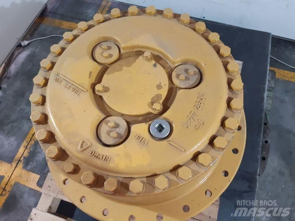 CAT D7R Vaihteisto