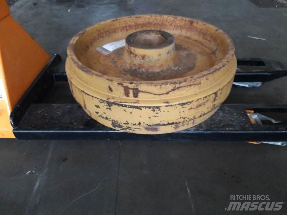 CAT D7R Ketjut, telat ja alustat
