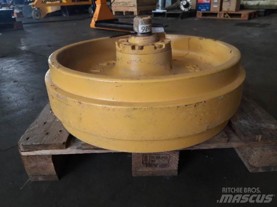 CAT D7R Ketjut, telat ja alustat
