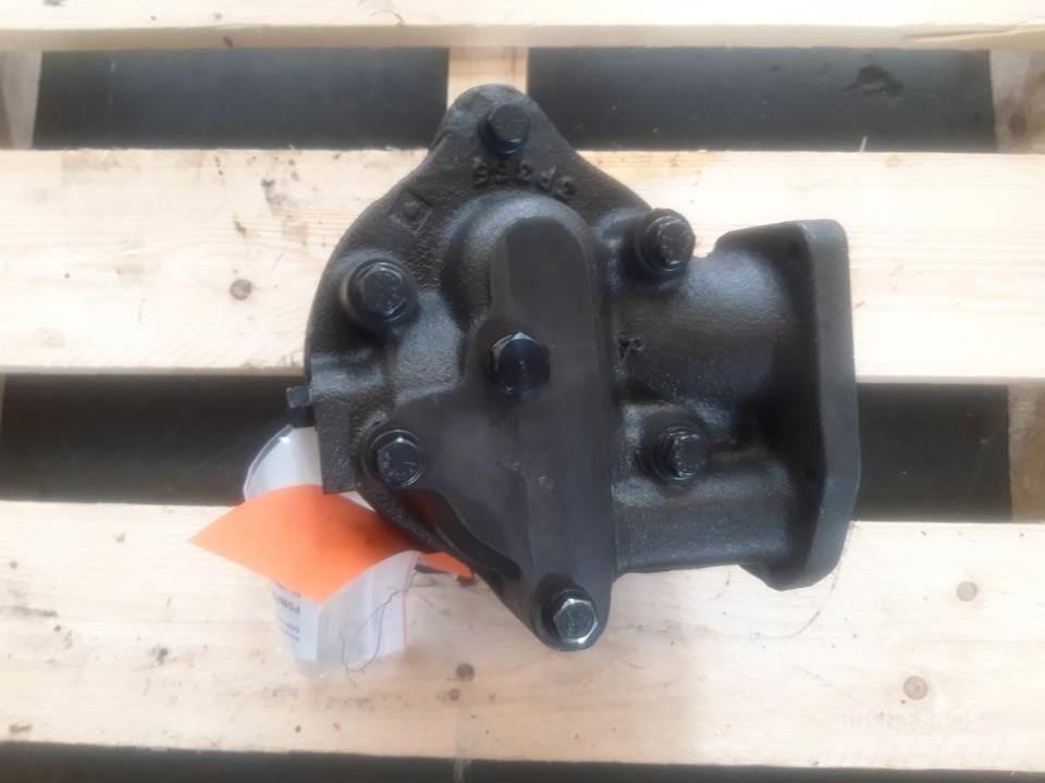 CAT D8H Hydrauliikka