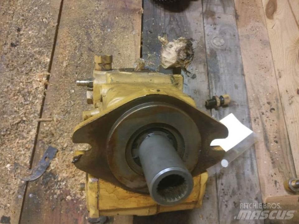 CAT M312 Hydrauliikka