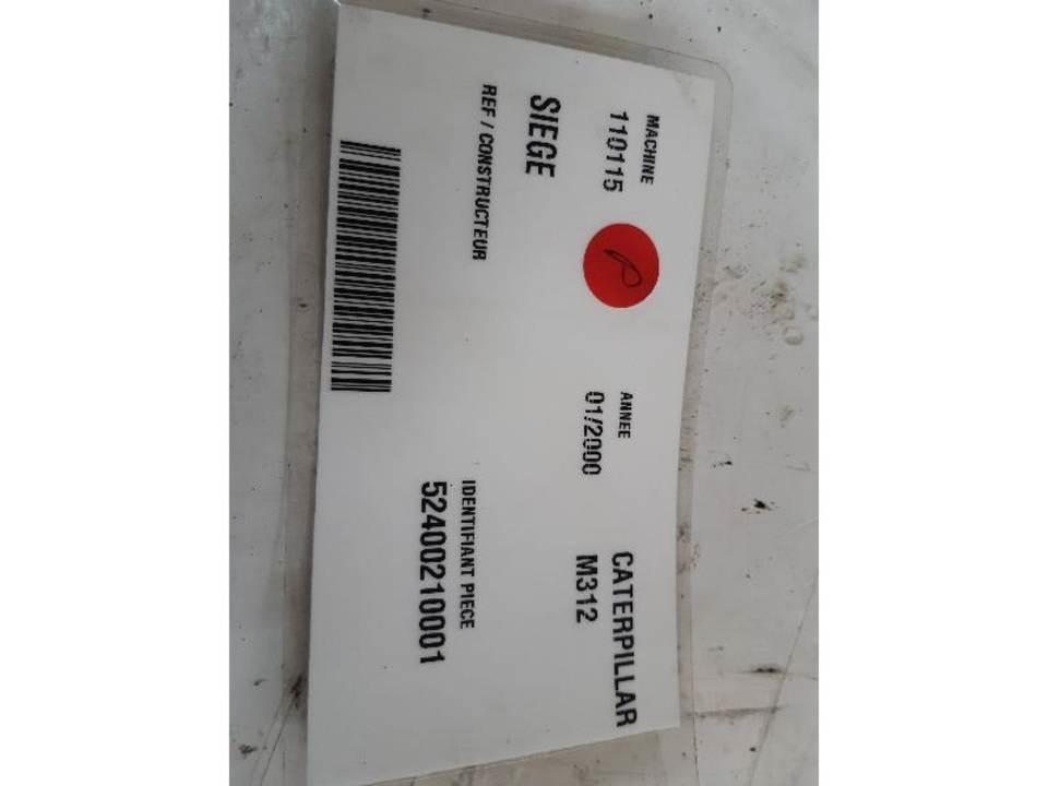 CAT M312 Ohjaamo ja sisusta