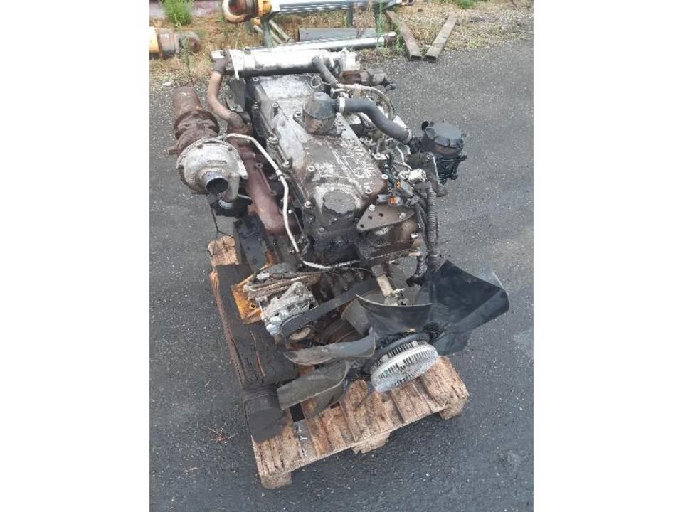 JCB JS190 Moottorit