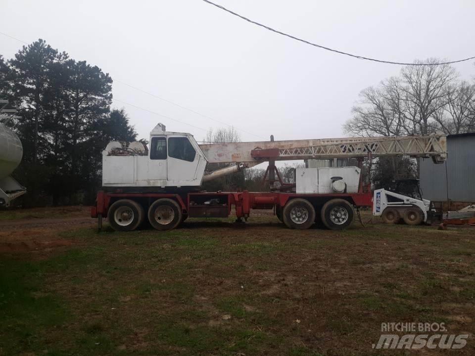 Bucyrus-Erie 30-XC Mobiilinosturit
