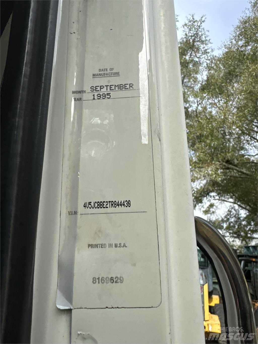 National 1295 Nosturiautot