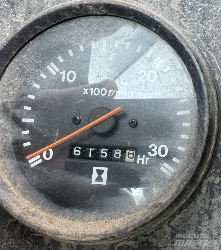 Sumitomo LS-118RH Tela-alustaiset nosturit