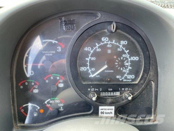 Avia D90 (4x2, Cummins) Koukkulava kuorma-autot