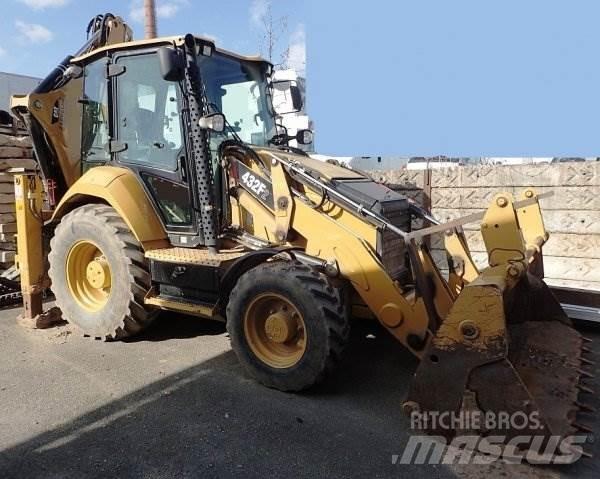 CAT 432 F2 Kaivurikuormaajat