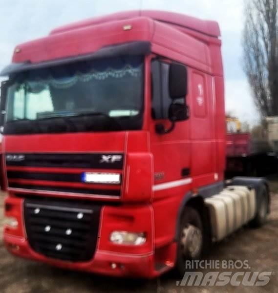 DAF XF 105.460 Vetopöytäautot