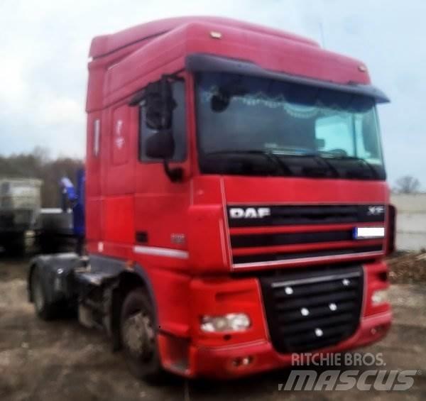 DAF XF 105.460 Vetopöytäautot