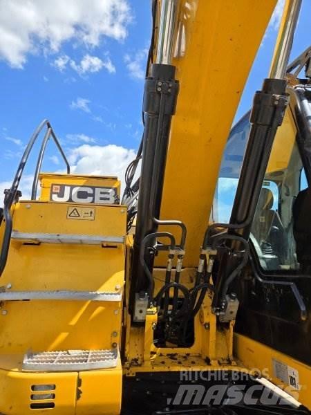 JCB JZ 235 LC Telakaivukoneet