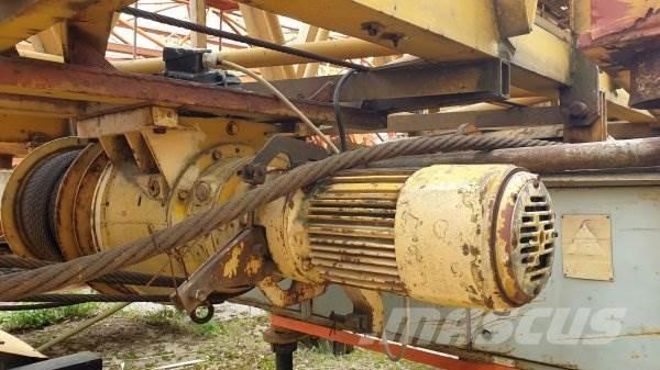  _JINÉ (CZ) MB 1030.11/2 Torninosturit