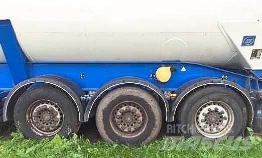  _JINÉ (CZ) ZVVZ NSG 42 Säiliöautot