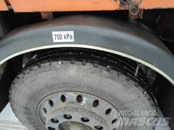 Liaz NVN 110.830 Säiliöautot