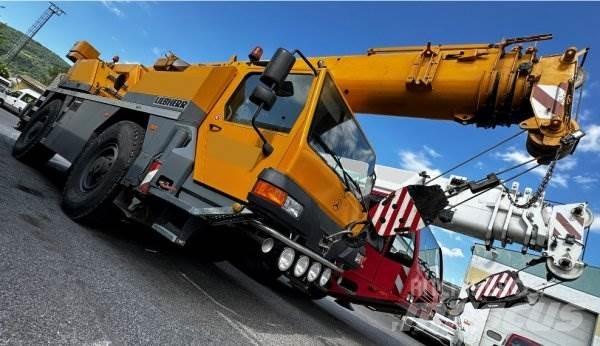 Liebherr LTM 1030.2 Nosturiautot