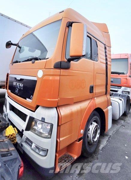 MAN TGX 18.440 Vetopöytäautot