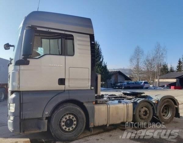 MAN TGX 24.480 Vetopöytäautot