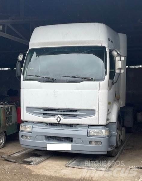 Renault 420 DCI Vetopöytäautot