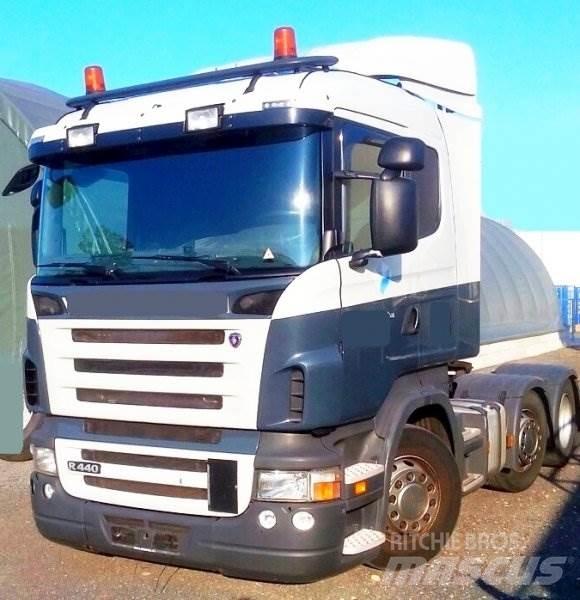 Scania R440 Vetopöytäautot