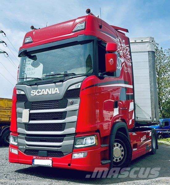 Scania S 450 Vetopöytäautot