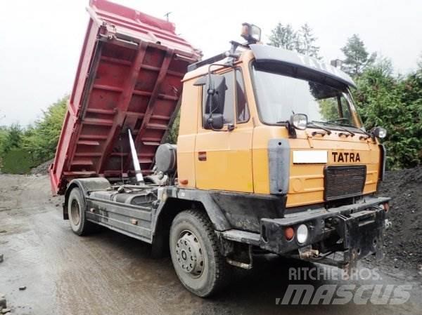 Tatra T815 (8V motor) Sora- ja kippiautot