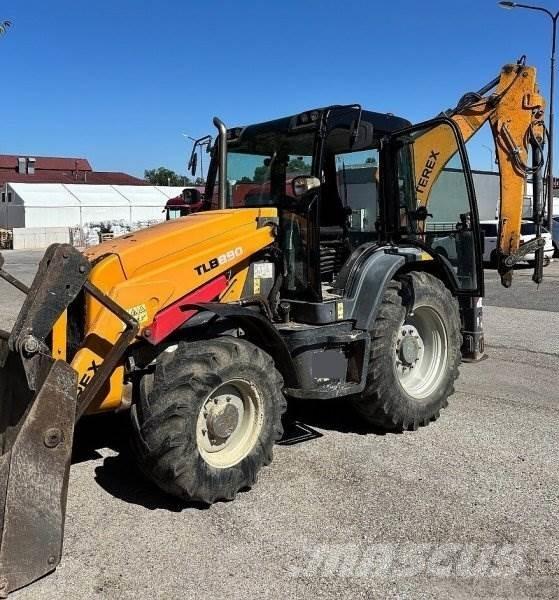 Terex TLB 890 Kaivurikuormaajat