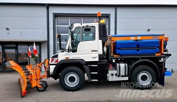 Unimog U 423 Hiekan- ja suolanlevittimet