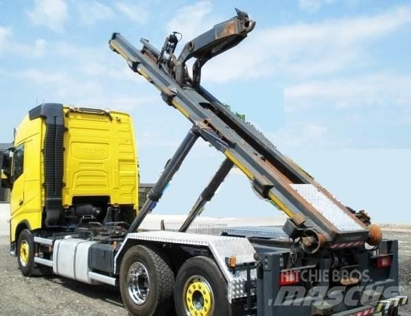 Volvo 500 +Combi-Lift Koukkulava kuorma-autot