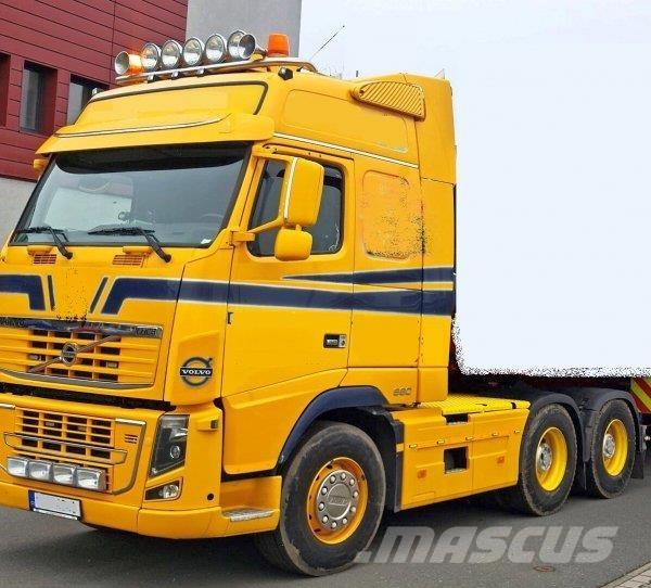 Volvo FH16.660 Vetopöytäautot