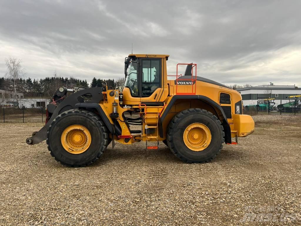 Volvo L 260 H Pyöräkuormaajat