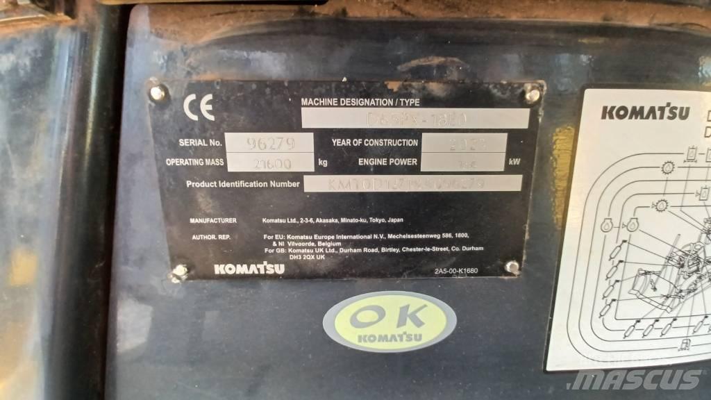 Komatsu D65PX-18 Telaketjupuskutraktorit
