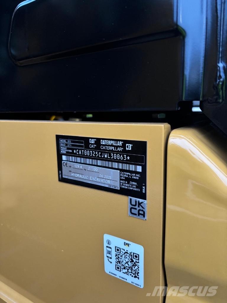 CAT 325 Telakaivukoneet