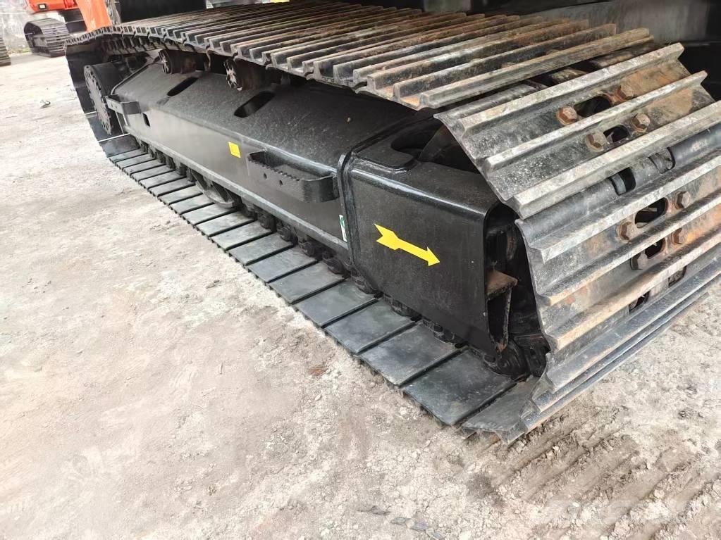 CAT 320CL Telakaivukoneet