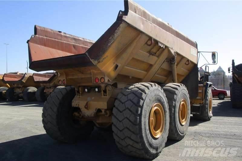 Bell B40D Dumpperit