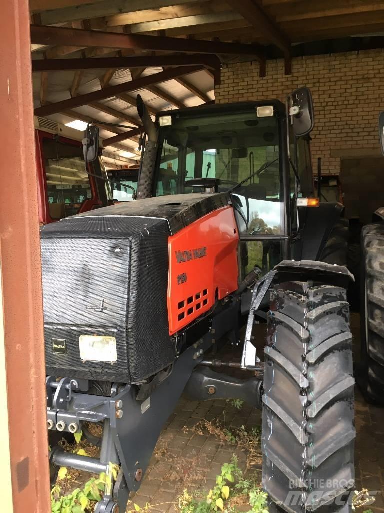 Valtra 8150 Traktorit