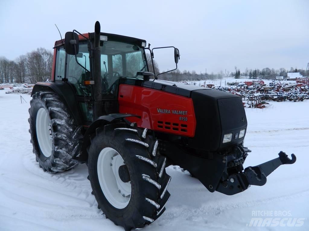 Valtra 8150 Traktorit