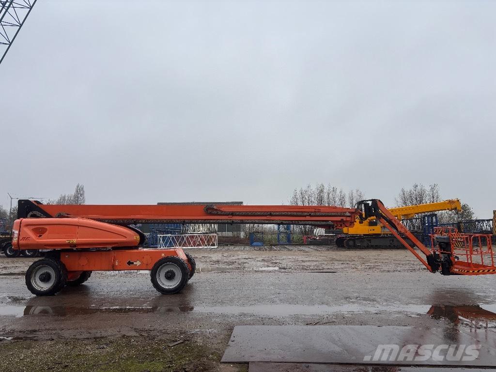 JLG 1350 SJP Teleskooppipuominostimet