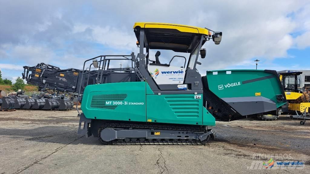 Vögele MT 3000-3i MTV (Material transport vehicle)