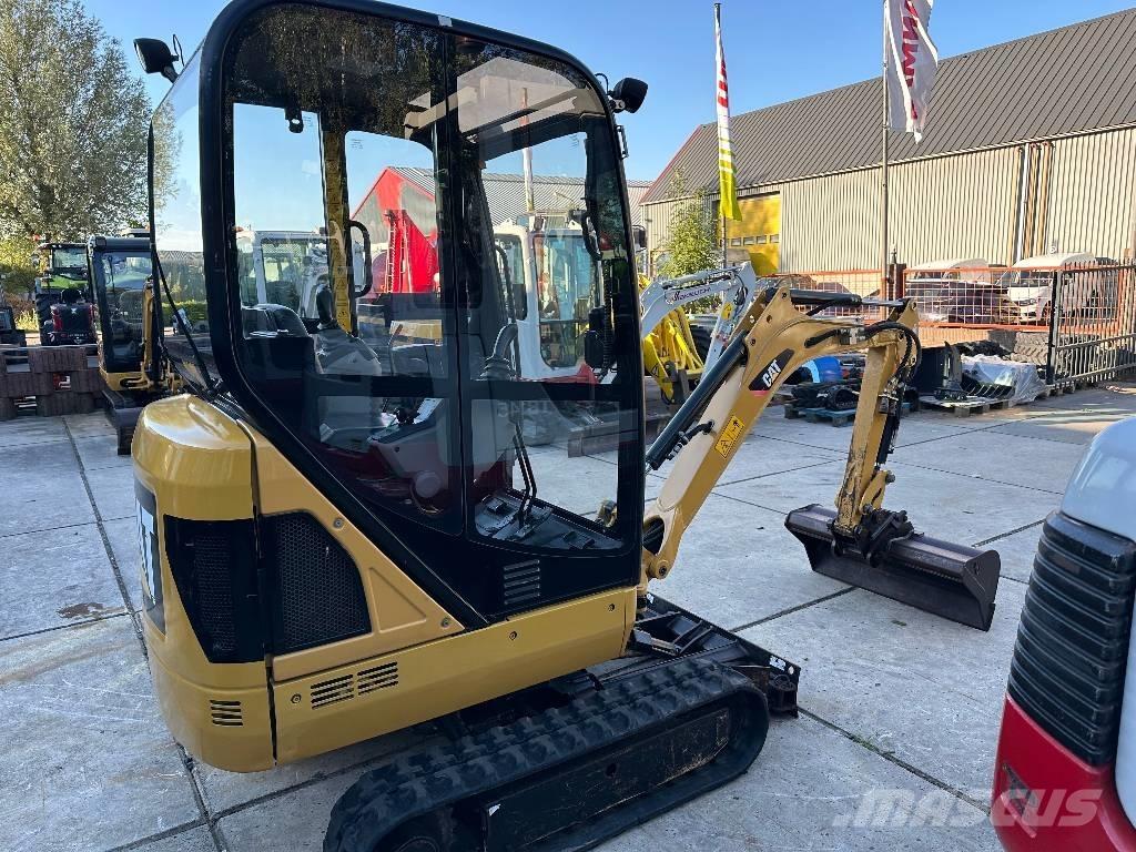 CAT 301.4 C Minikaivukoneet < 7t