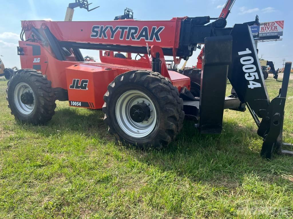 SkyTrak 10054 Muut haarukkatrukit