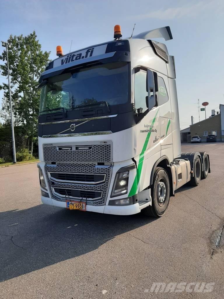 Volvo FH 16 Vetopöytäautot